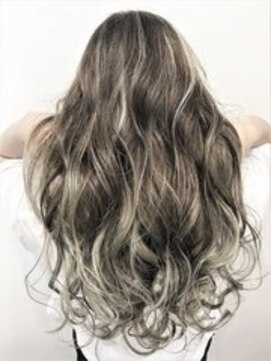 グロウ 上野御徒町(grow) ☆grow 上野御徒町☆西海岸ハイライトグラデーション☆2023_1219