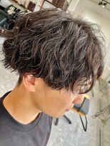 フゥ 宇都宮(FeU)&nbsp;波巻きパーマメンズパーマメンズヘアツーブロックツイストパーマ