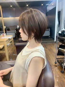 レイラバイアフロート 吉祥寺(Lila by afloat) 【畑中正敏】丸みショート/小顔ショート/ひし形ショート