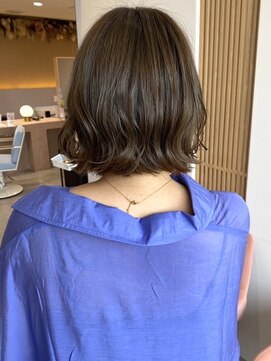 ロジェブルー(Rosier Bleu) 【レディースショート】くびれボブ