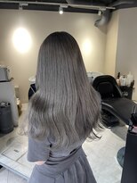 アミル(amiLe)&nbsp;ハイトーン/グレー/透明感/ロング/D