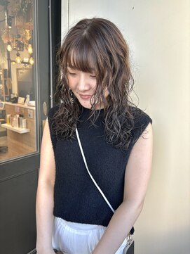 オッジバイケンジ(oggi by KENJE) ミディアムパーマ