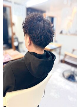 オーワンシーオー(o1co) 【 ツイストスパイラルパーマ / メンズパーマ / イケオジ 】