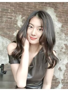 ヘアサロン ナヴィ 赤坂(NaVie AKASAKA) カット＋艶カラー＋トリートメント