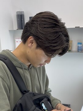 フィフス 仙台(fifth) 仙台フェザーショートフェザーパーマセンターパート毛流れ強め◇