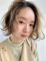 イメチェン/ホワイトブロンド/外ハネボブ/ワイドバング/表参道
