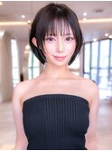 ショート/レイヤーボブ/顔周りレイヤー/黒髪