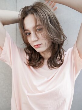 ギークス(GEEKS) 【GEEKS渋谷】ハッシュカット/顔周りレイヤー/冬カラー/20代30代