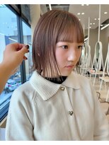 スニュウ(snuw)&nbsp;似合わせカットレイヤーボブミルクティカラー春カラー