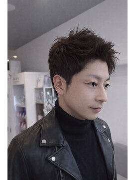 レアリバイケンジ(leali by KENJE) 2パターン遊べる好印象ショート