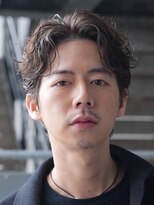 バイフィフス 原宿/表参道(by fifth)&nbsp;原宿微分けセンターパートフェザーパーマビジネスヘア刈り上げ