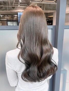 シオン(shion) フェミニンロングメルティカラー似合わせカット_ba539972