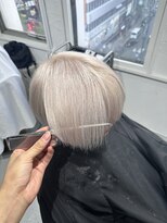 ボルド(Bordo)&nbsp;ブリーチ3回でつくるホワイト！(1度の施術で完成は髪体力による)