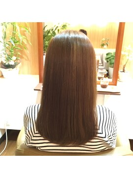 カームヘアー(Calm hair) ツヤ髪ローレイヤー