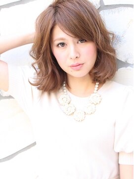 アリュールヘアー ヴィヴィ(ALLURE hair vivi) ハンサムミディアム×ゆるふわカールパーマ