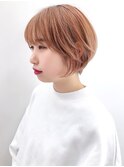 オレンジベージュ丸みショート_スリークボブ厚めバング_ba279242