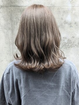 ロペヘア(LOPE hair) ◆くびれミディアム・ベージュカラー【naomia】