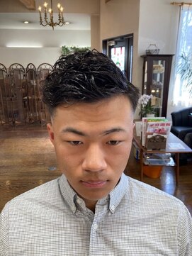 ディーアンドシー ヴァータ(D&C vaRta) フェード＆パーマ