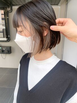 アイティー バイ アルバム 中野店(IT by ALBUM) インナーホワイト_こなれミディホワイトグレージュ_ba383242