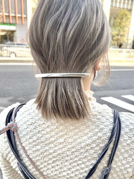 ネオリーブ アンド 渋谷店(Neolive &) 【韓国／ヘルシースタイル】透け感グレージュ