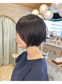 顔型を計算した「丸み」ショートで小顔効果絶大!