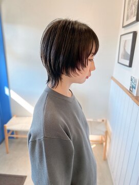 ジジ フィーカ 佐野(Gigi fika) ウルフカット