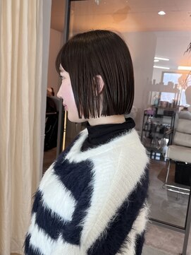 カルテ(QUARTE) ラフなボブ