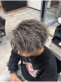 メンズパーマホワイトメッシュ縦落ちツイスパマッシュ