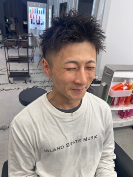 キング 枚方店(K!ng) 縮毛矯正髪質改善ハイライトレイヤーカット枚方美容室エクステ