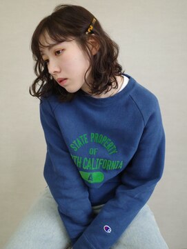 トナリ(tonari) コテ巻き ボブ アレンジ ベージュカラー【鹿児島中央】