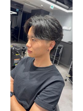 ステラ(STELLA) 毛流れセンターパート