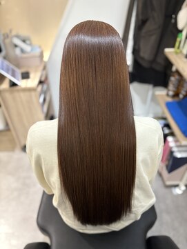 エスト(est) 40代/白髪ボカシM3Dカラー/美髪ロング