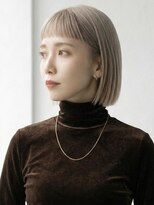 キビト(kibito)&nbsp;東新宿御苑オン眉ボブミニボブミルクティーベージュ20代30代40代