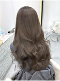 オリーブグレージュ×レイヤーカット