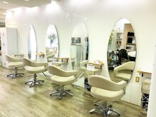 エッジリフ 京都四条店(edge ref)の雰囲気（小型のプライベートサロン♪過ごしやすいです★[カラー髪質改善]）