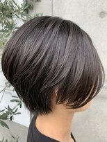 ボーイイーエックスティー(boyext) 前下がりボブ