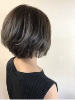 クルーブラン(CouLeur blanc) 透明感のあるハンサムショート