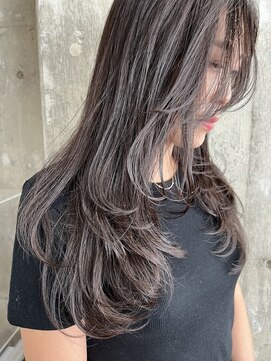 イデア(idea) #ロングレイヤー#ダークグレーアッシュカラー/似合わせカット