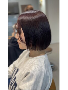 ウェイビィ 藤沢(WAVY) ワインレッド 秋冬カラー 大人カワイイ