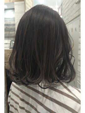 ヘアアートヒサ(HAIR ART hisa) 「RYOKO」304050代 グレーブラック×フェミニンボブ