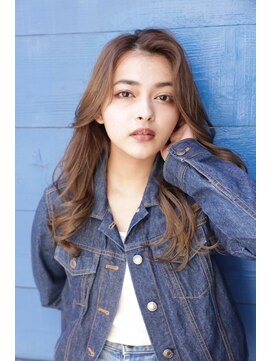 リー ルーチェ 布施(Lee Luce) シアーベージュ【ケアブリーチ/ダブルカラー/髪質改善】