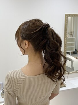 モカラ バイ レーコ(mokara by REKO) ポニーテール