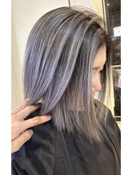 リア 近鉄八尾店(Lia) シャドールーツバレイヤージュ