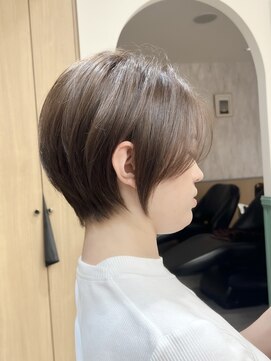 ロンドジェネルーズ 柏(Lond generous) ウェーブミディアム似合わせカットメルティカラーショート/柏柏