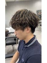 ササ(33)&nbsp;『ハイライト×波巻きパーマ』