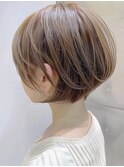 ひし形丸みショートボブ