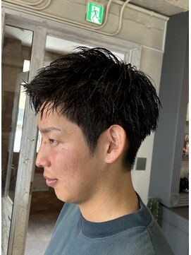 ハングアウト(Hangout) 刈り上げ長め/アップバング