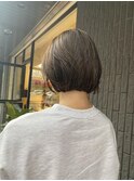大人の上品ハイライトボブ