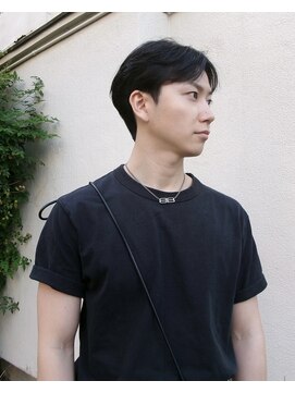 ヒントステーション フォーメンズ(HINTSTATION for Men's) 〈浅草 半個室〉 毛流れセンターパート