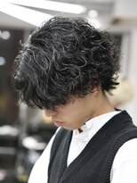 オーバル ジングウマエ(OVARL jingumae)&nbsp;シャドウパーマ波巻きパーマサーフカールフェザーパーマ